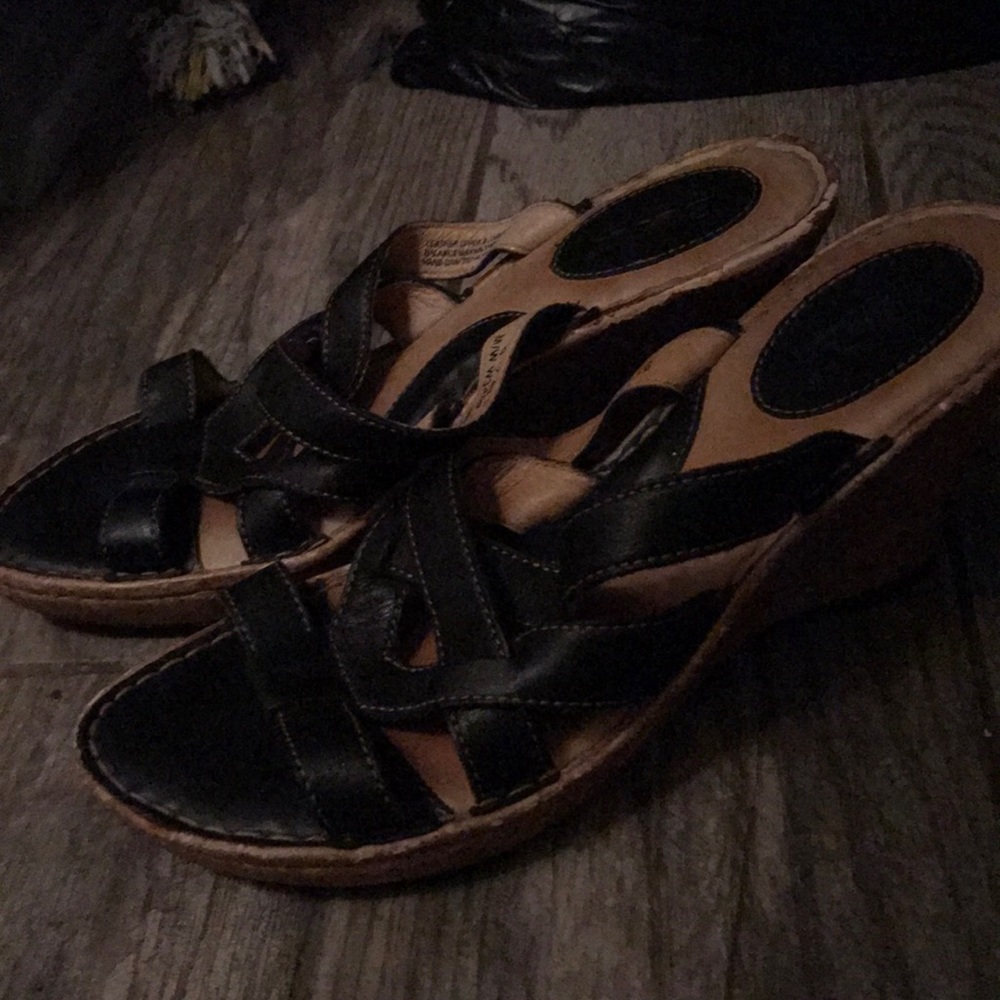 Black Born sandals size 9